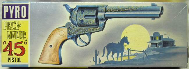 Pyro 1/1 1870 Colt 45 Peacemaker, C231-150 plastic model kit